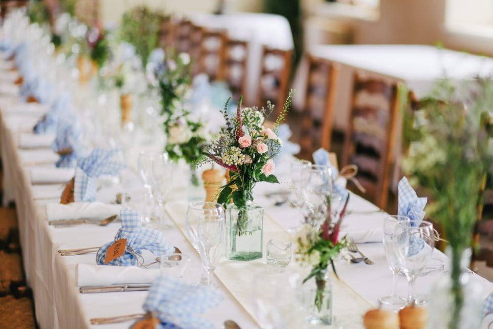 How to Plan Your Wedding with Your Wedding Caterer